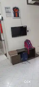 2 BHK full furnish flat for rent in shree Nagar mean