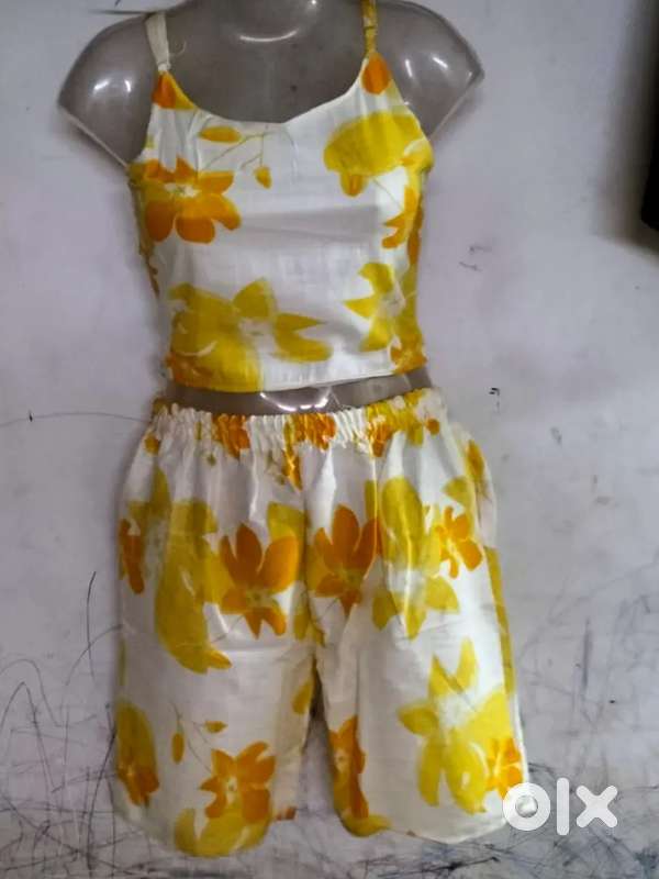 Floral Summer Co-ord Set - Crop Top & Shorts