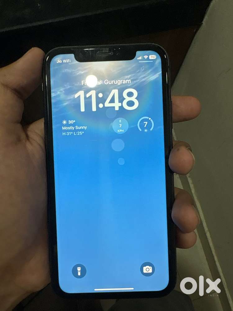 Iphone 11 64GB urgent selling mint condition