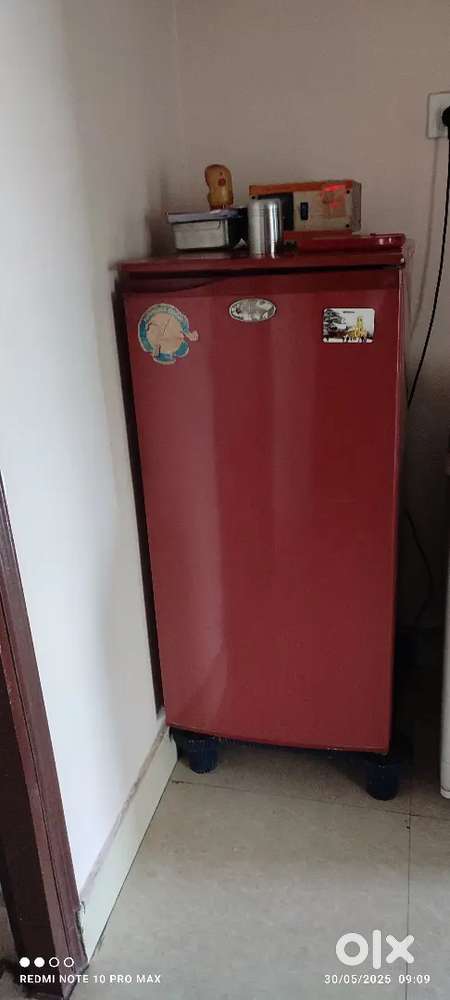 For selling  Fridge (165 ltr.)