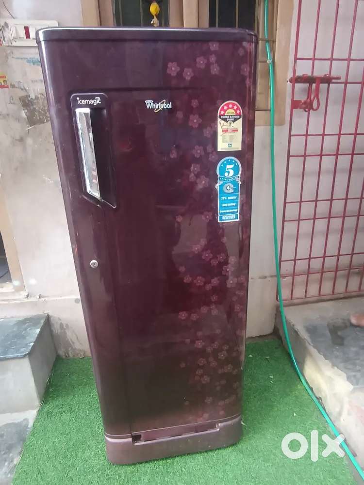 WHIRLPOOL SINGLE DOOR FRIDGE FOR SALE
