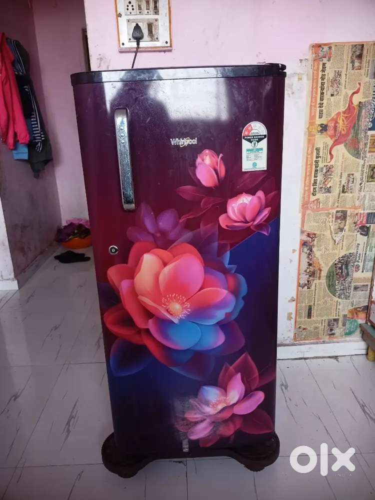 fride and led android tv  in a  good condition