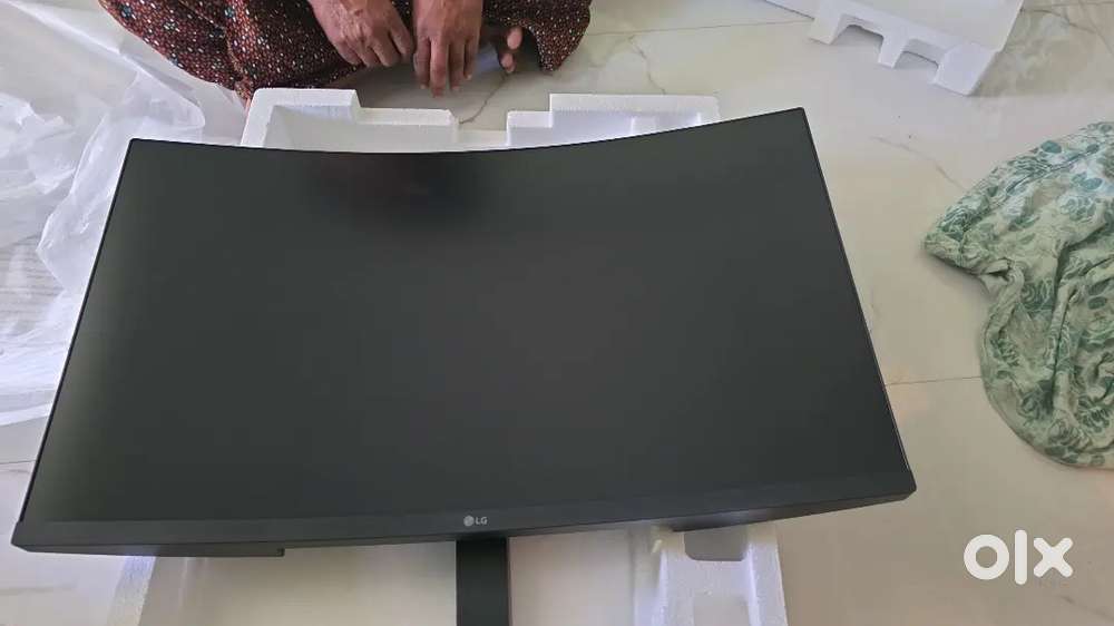 LG monitor new