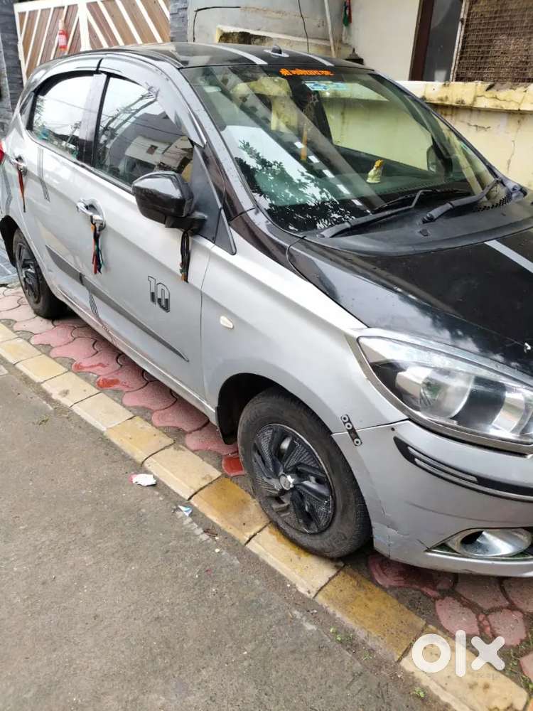 Sell my tata Tiago patrol 1st owner very good condition