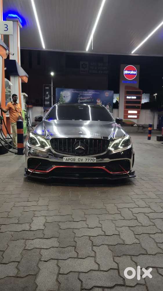 Mercedes Benz AMG E63 5.5L V8 BI-TURBO