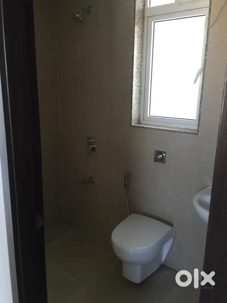 1.5 BHK Garden facing flat for rent