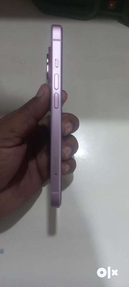 I phone 15 6gb ram 128 gb rom pink colour