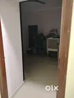 Room In 3bhk flat