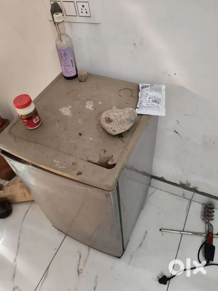 Videocon mini fridge