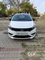 Tata Tiago 1.2 Revotron XT (O), 2022, Petrol