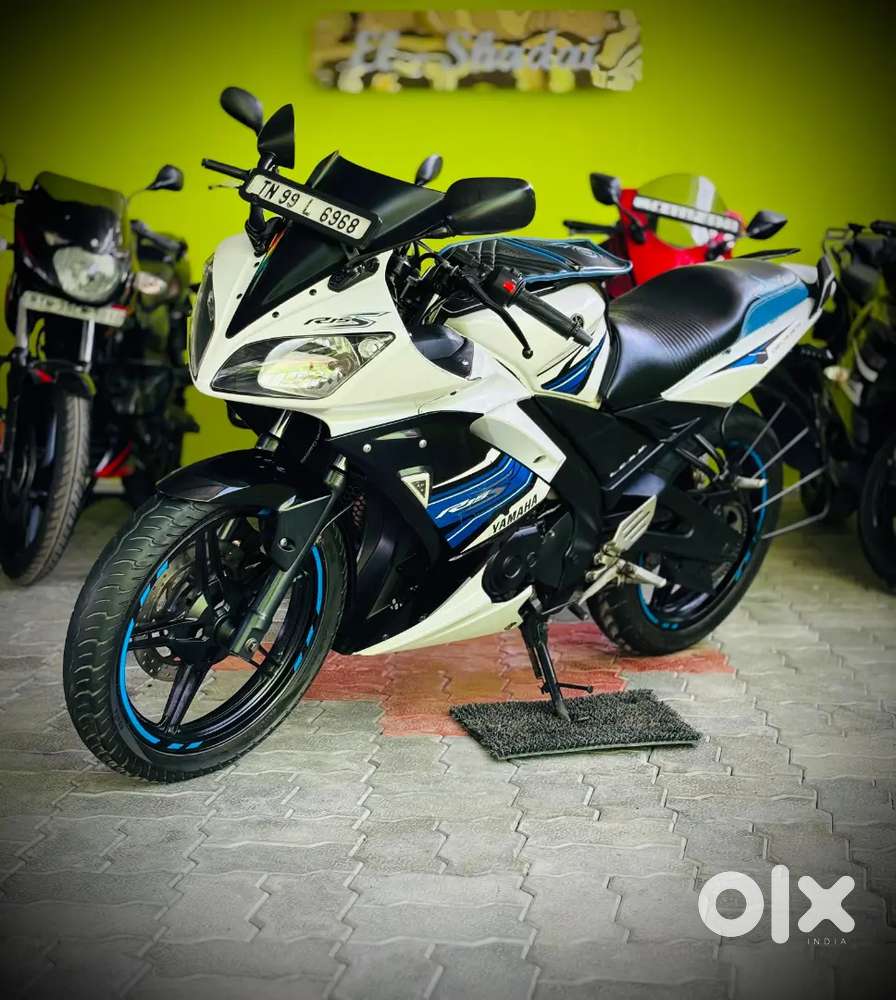 Yamaha r15 s v2