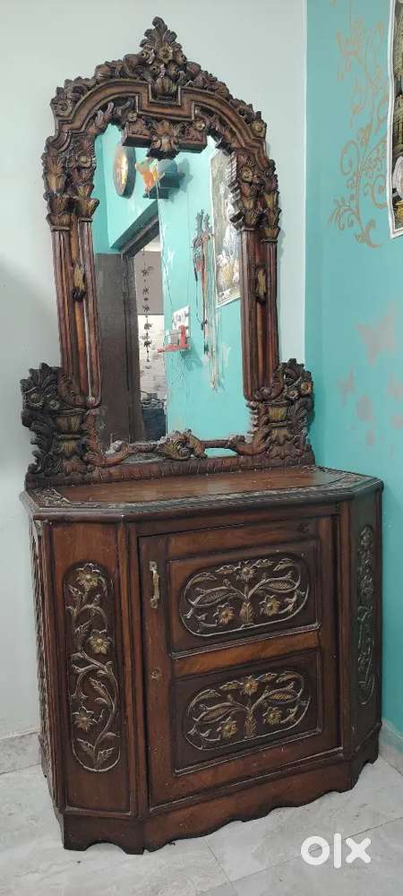 Maharaja Dressing table,5 year's old
