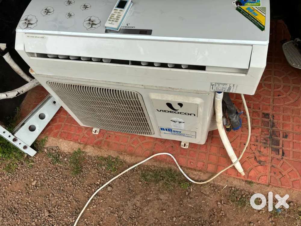 Second hand AC available