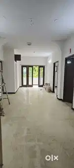 3,BHK Flat 1,st Floor Lift Car Park Nungambakkam Opp Income Tax Office