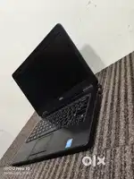 *Dell Latitude E5440*
I5 4th gen 
256GB SSD
8GB Ram 
Webcam
14.0 Inch