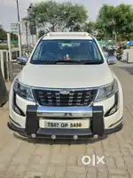Mahindra XUV500 W11 Option AT, 2019, Diesel
