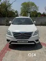 Toyota Innova 2.5 G (Diesel) 7 Seater BS IV, 2013, Diesel