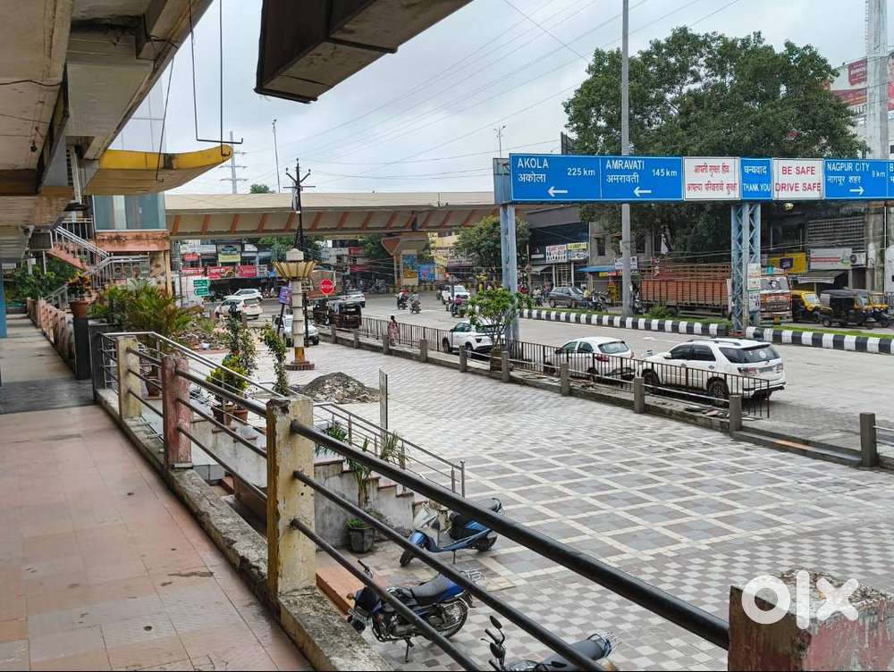 FOR SALE: PRIME COMMERCIAL SHOP – A RARE OPPORTUNITY!