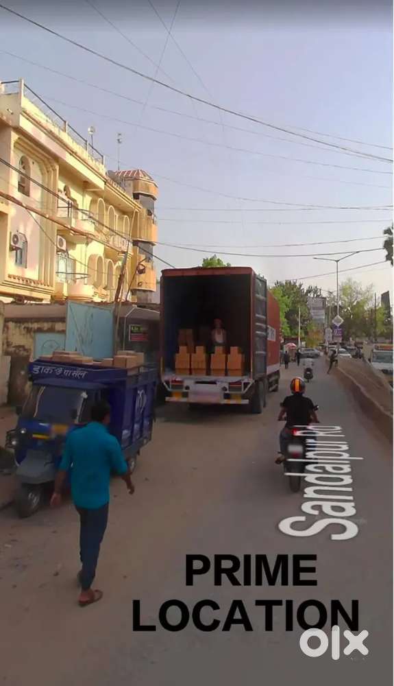 COMMERCIAL OFFICE SPACE