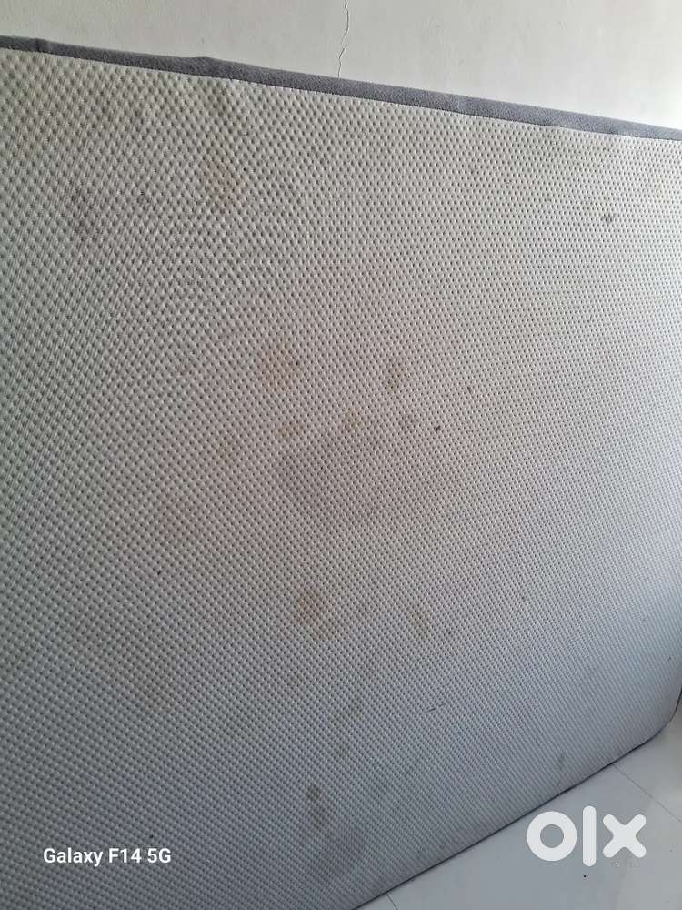 Wakefit mattress 2 year old