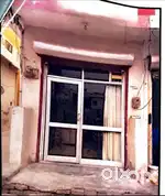 Two face shop on highway