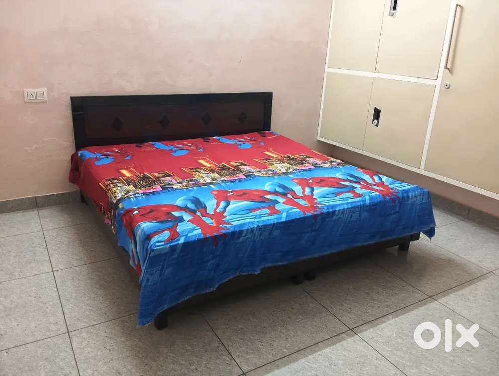 Room available with kitchen bathroom