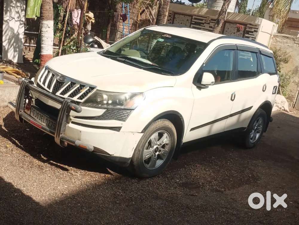 Mahindra XUV500 W8 2012