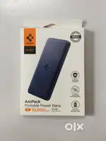 Spigen Arc pack 10000mah Power Bank Supports Fast charging