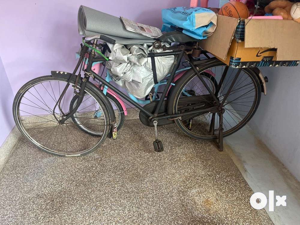 Old sturdy bicycle for sale