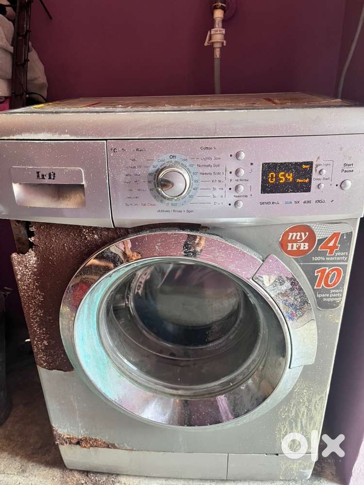 Front panel little it became little rust