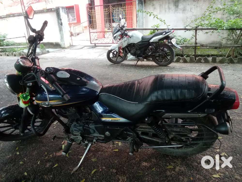 Bajaj Avenger is in very good condition