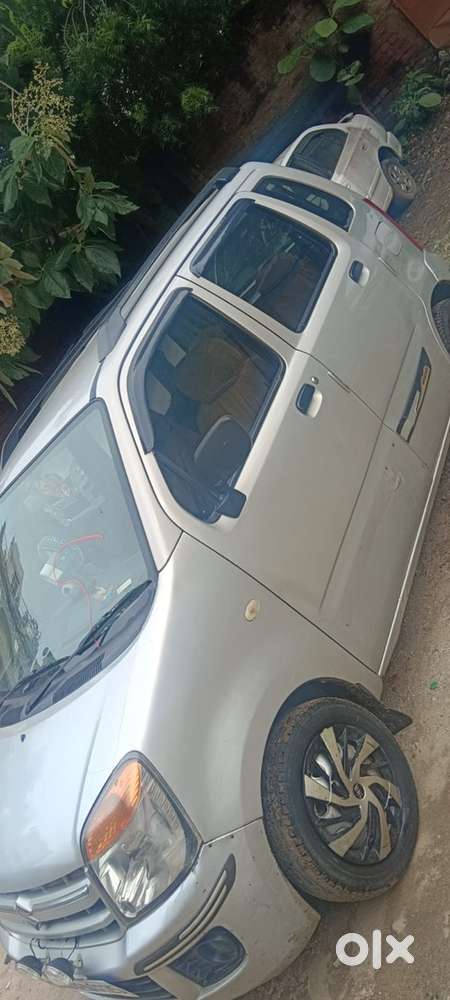 Gaddi ka Registration 2 Year Baki hai Renual Ho Jayega Wagon R 2012