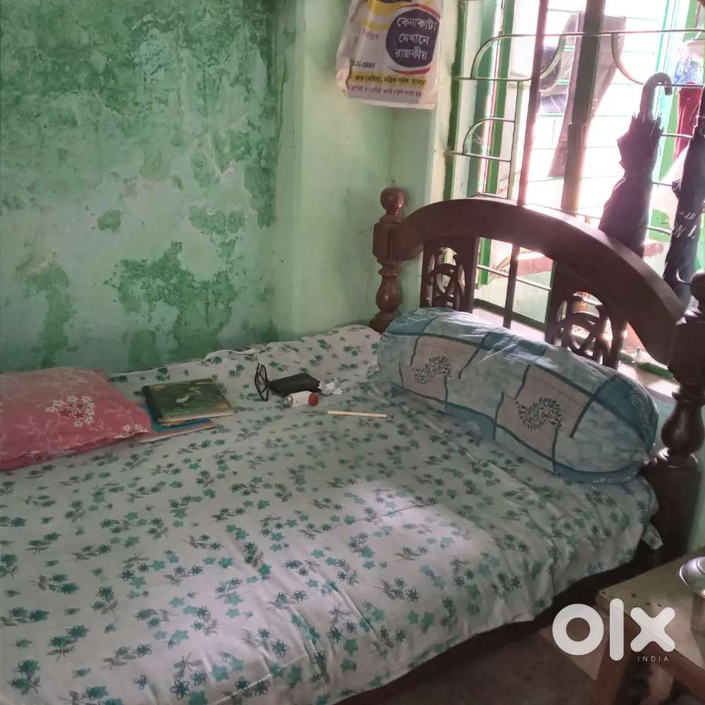 Old segun wooden single bed