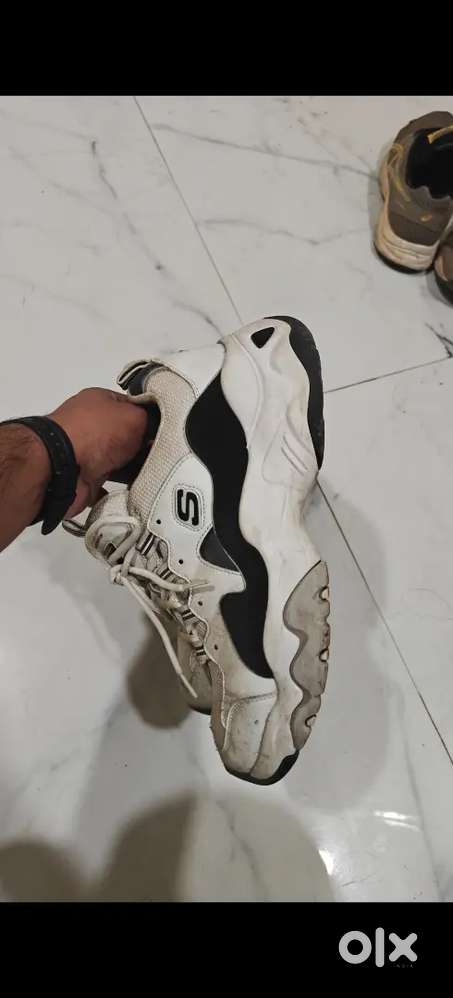 Skechers Shoes Size 9