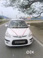 Hyundai i10 2011 Petrol 94000 Km Driven