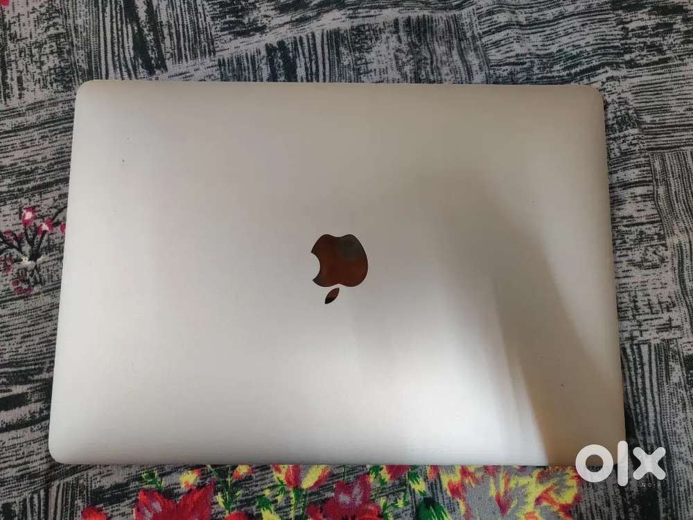MacBook pro 2017 A1708