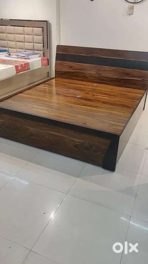 Aaj ka dhamaka offer kharido new double bed withbox 7499/- EMI plans