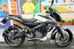 BAJAJ PULSAR NS 200 DUAL DISC ABS VERSION BS4 ENGINE FOR SALE.