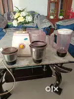 MixerGrinder and Juicer 2in 1