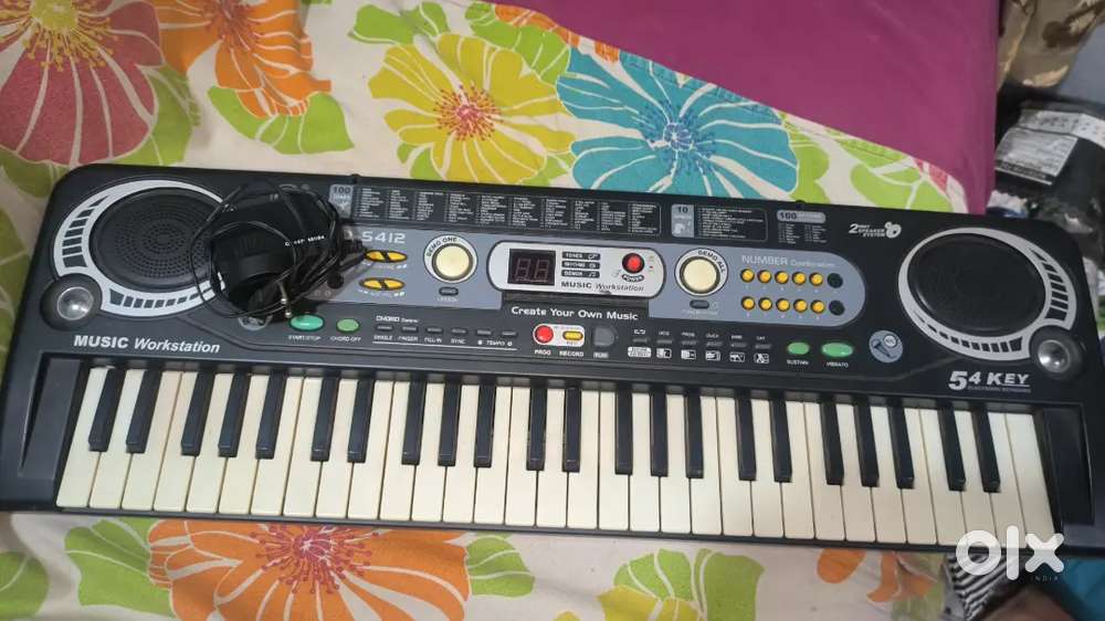 MQ - 5412 ORGINAL 54 KEYS PIANO WITH CHARGER
