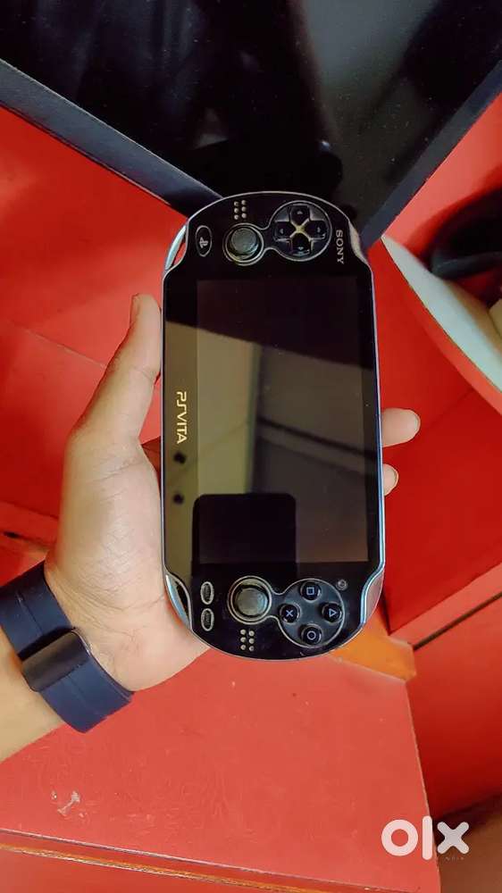 Ps vita with game and memory