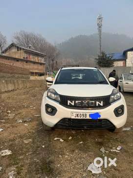 Tata Xenon XT 2019