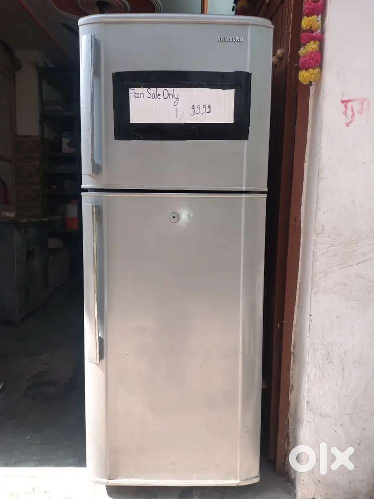 Samsung fridge double door 250 liter