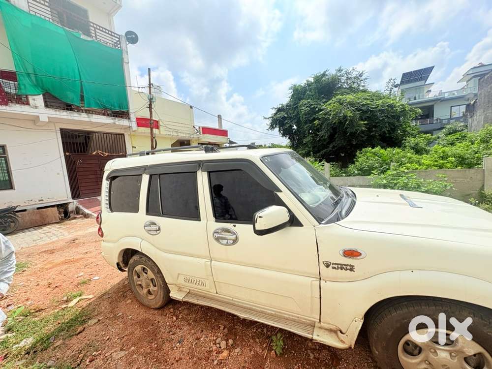 Mahindra Scorpio 2012