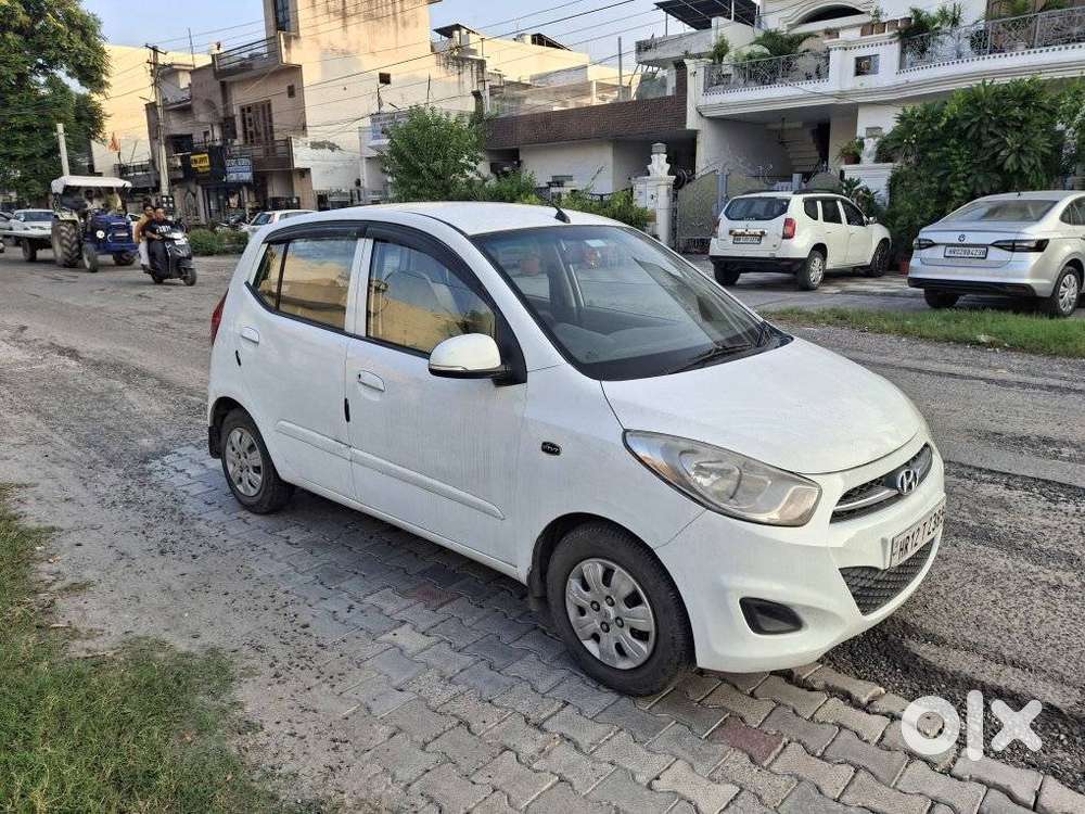 Hyundai i10 Sportz Option, 2012, Petrol