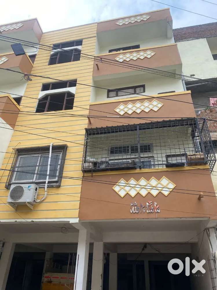 2 bhk flat for rent