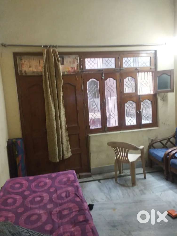 Only godown ke liye h