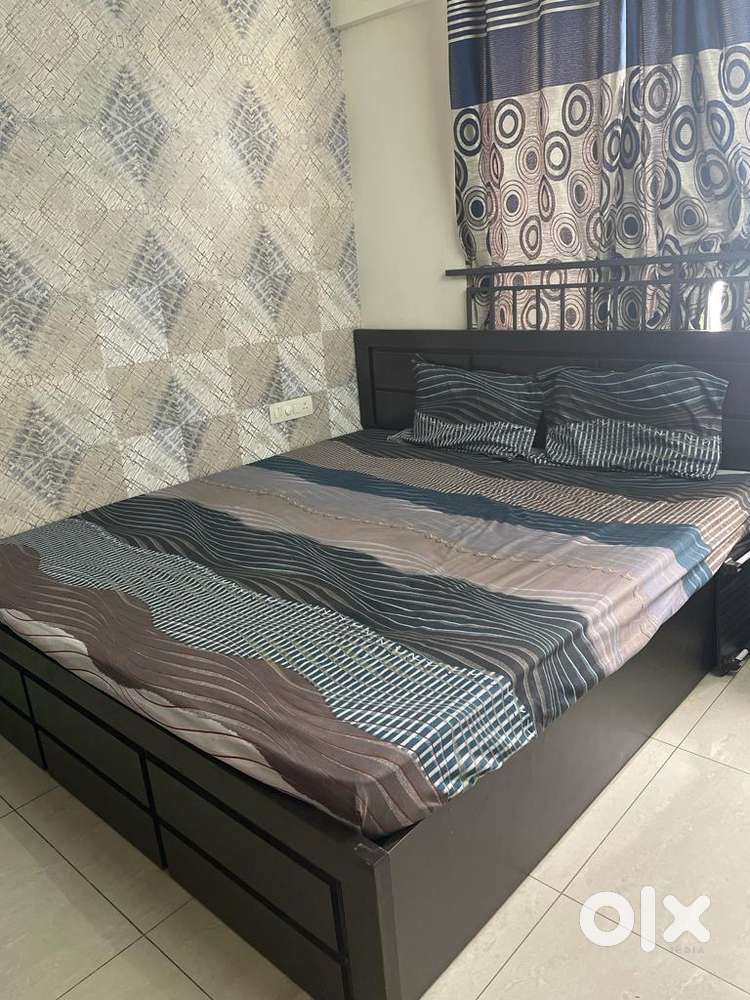 Bedroom Set (Bed, Wardrobe, table, Mattress)