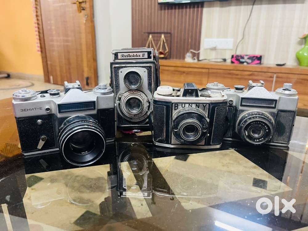 Vintage Cameras Collection – Rare Classics (For Display or Repair)
