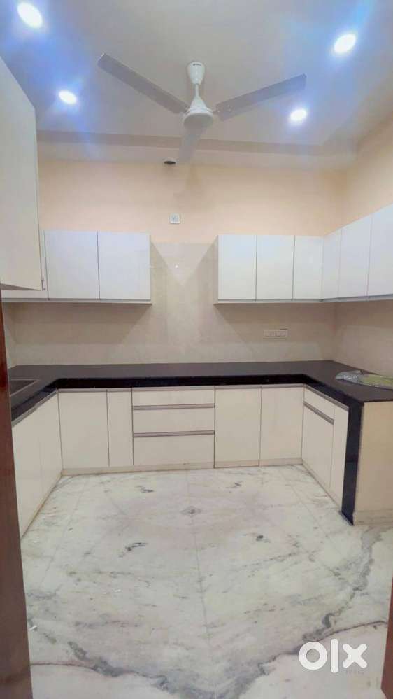 Available for rent 3bhk unfurnished 1st floor Sector 78 Mohali